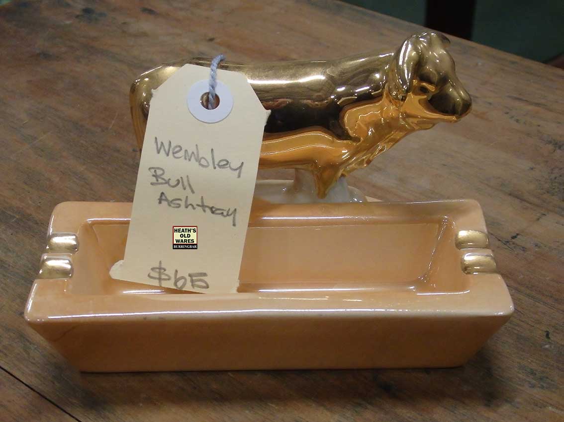 Wembley ware Bull ashtray for sale at Heaths Old Wares, Collectables, Antiques & Industrial Antiques, 19-21 Broadway, Burringbar NSW 2483 Ph 0266771181 open 7 days 